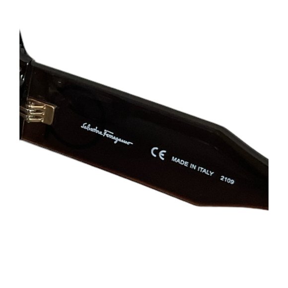 Salvatore Ferragamo Women's Sunglasses SF942S Brown Acetate 61-17-145 - Picture 10 of 12